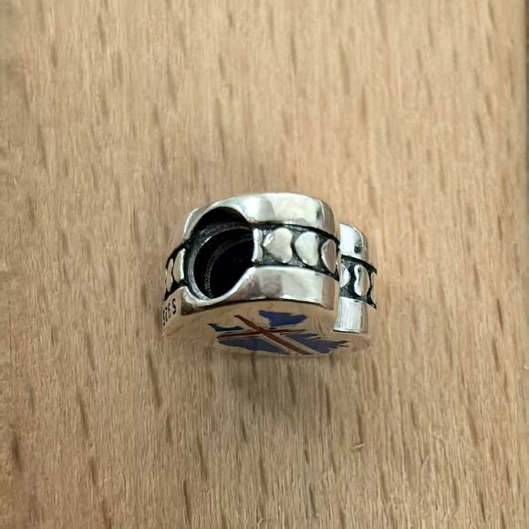 Pandora ICELAND Exclusive Travel Heart Charm Pendant, S925 Silver Bracelets - Picture 4 of 4